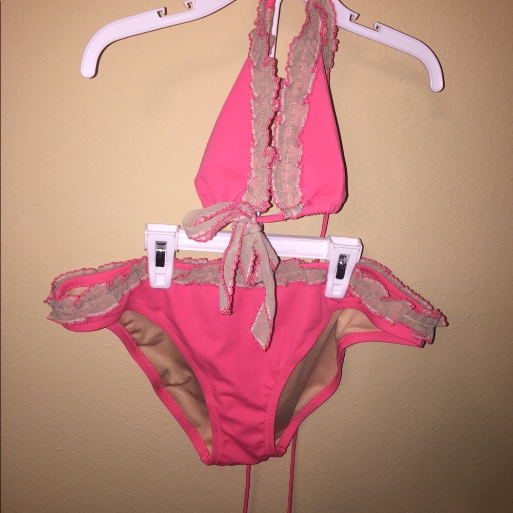 Victoria’s Secret swim
